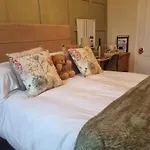 Montfort 4*