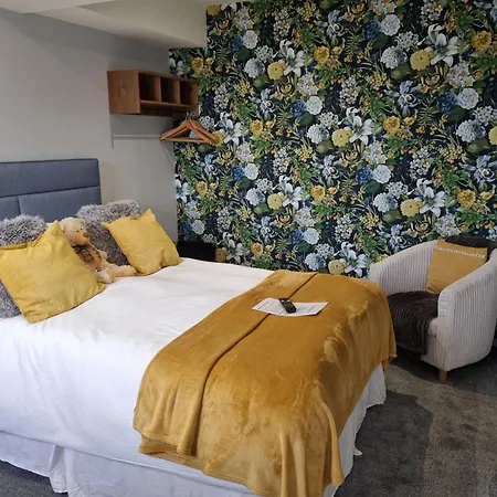Montfort Guest house
